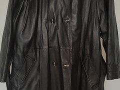 Vand scurta de piele naturala, pentru femei, cu gluga captusita